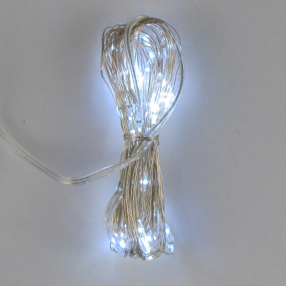 Lampki na drucie LED 50 <br>na baterie, białe zimne